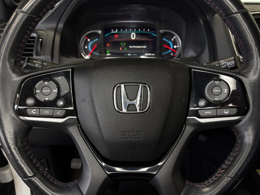 2021 Honda Pilot Black Edition Navigation system: Honda Satellite-Linked Navigati