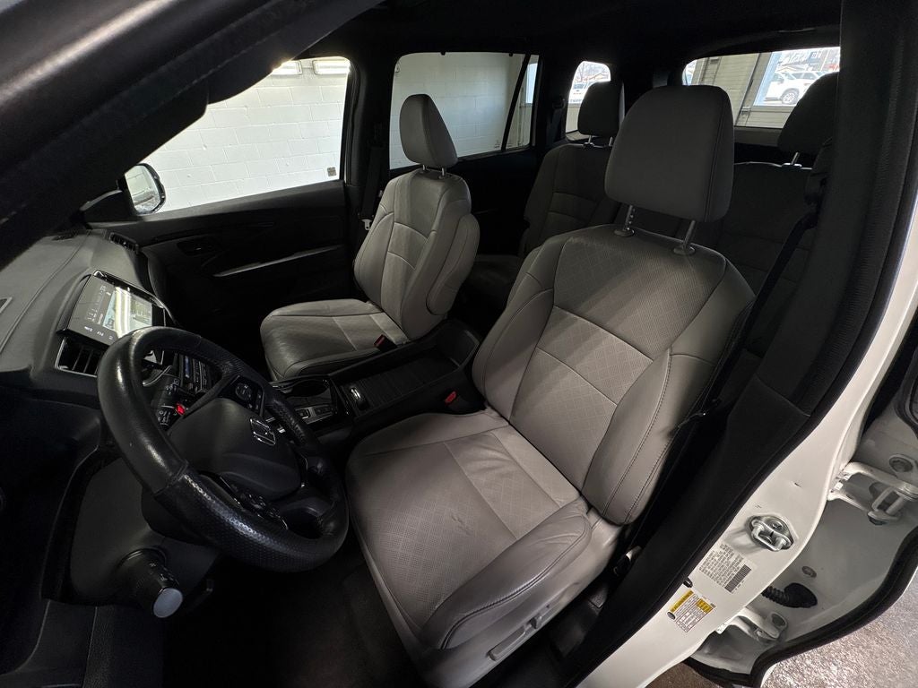 2022 Honda Passport Elite Power moonroof