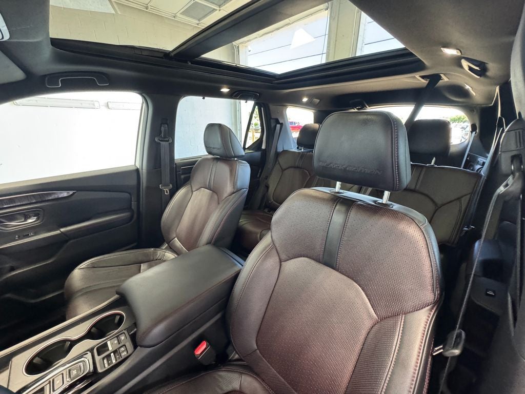 2023 Honda Pilot Elite