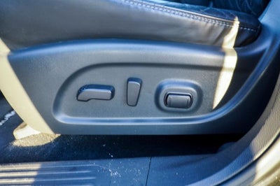 2020 Nissan Murano Platinum Power moonroof & Navigation System