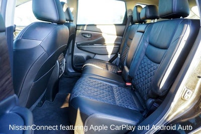 2020 Nissan Murano Platinum Power moonroof & Navigation System