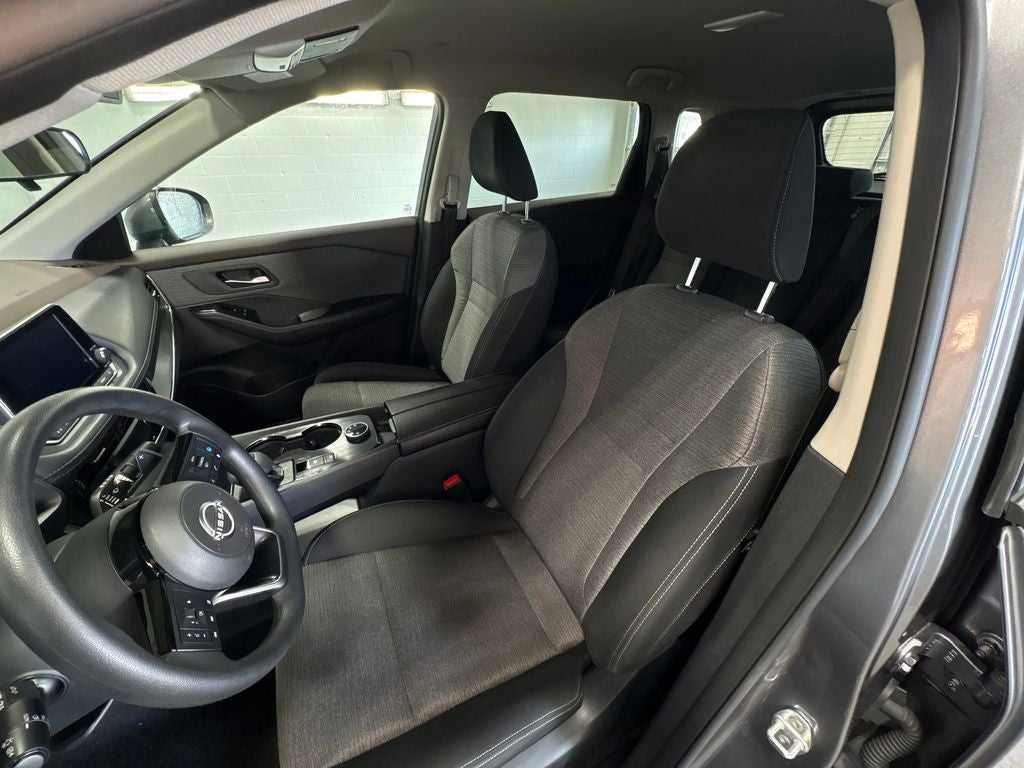 2022 Nissan Rogue SV Rear Parking Sensors