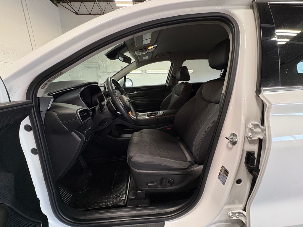 2023 Hyundai Santa Fe SEL Navigation System