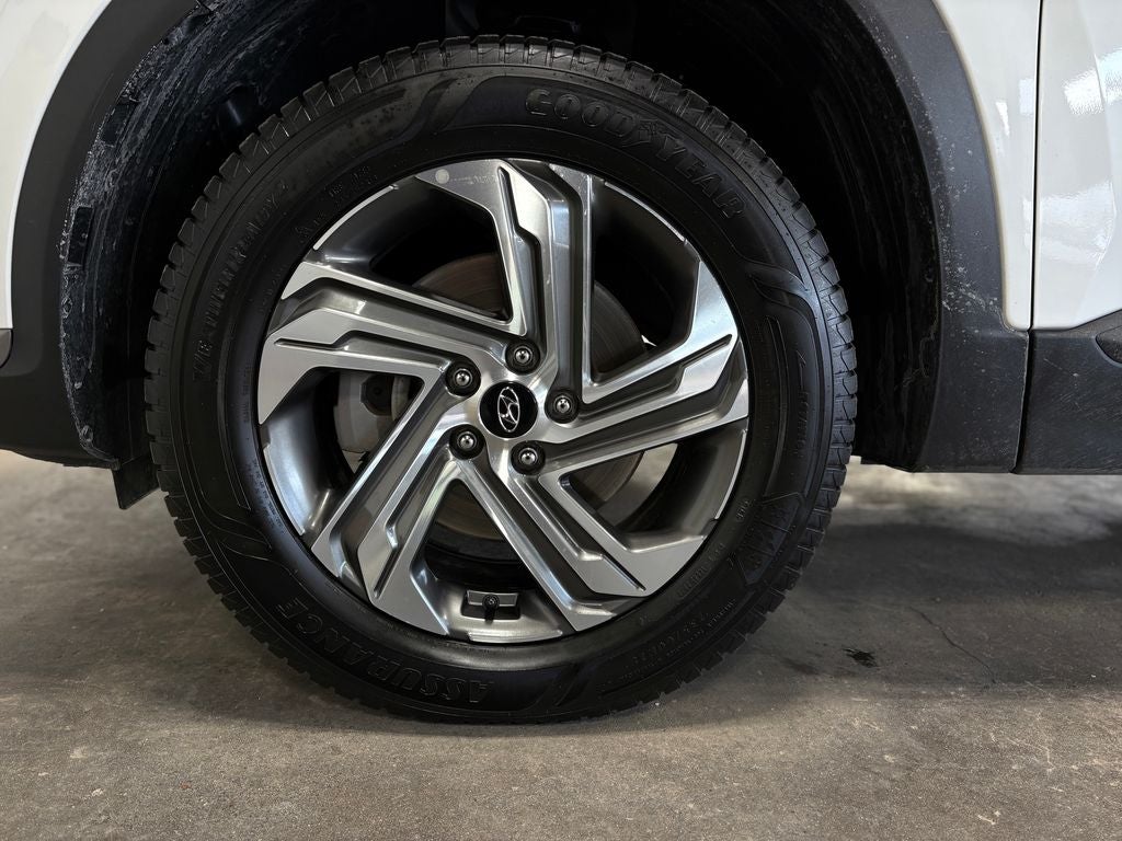 2023 Hyundai Santa Fe SEL Navigation System