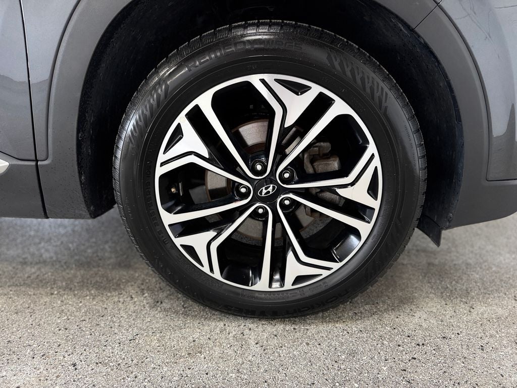 2020 Hyundai Santa Fe SEL Power moonroof