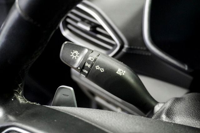 2022 Hyundai Santa Fe Limited Navigation System & Power moonroof