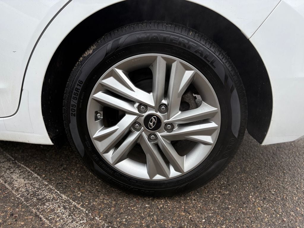 2020 Hyundai Elantra SEL Exterior Parking Camera Rear