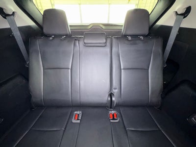 2022 Toyota Highlander Hybrid LE