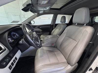 2017 Toyota Highlander Limited