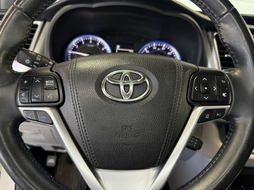 2017 Toyota Highlander Limited