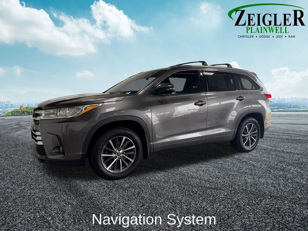 2018 Toyota Highlander XLE Power moonroof