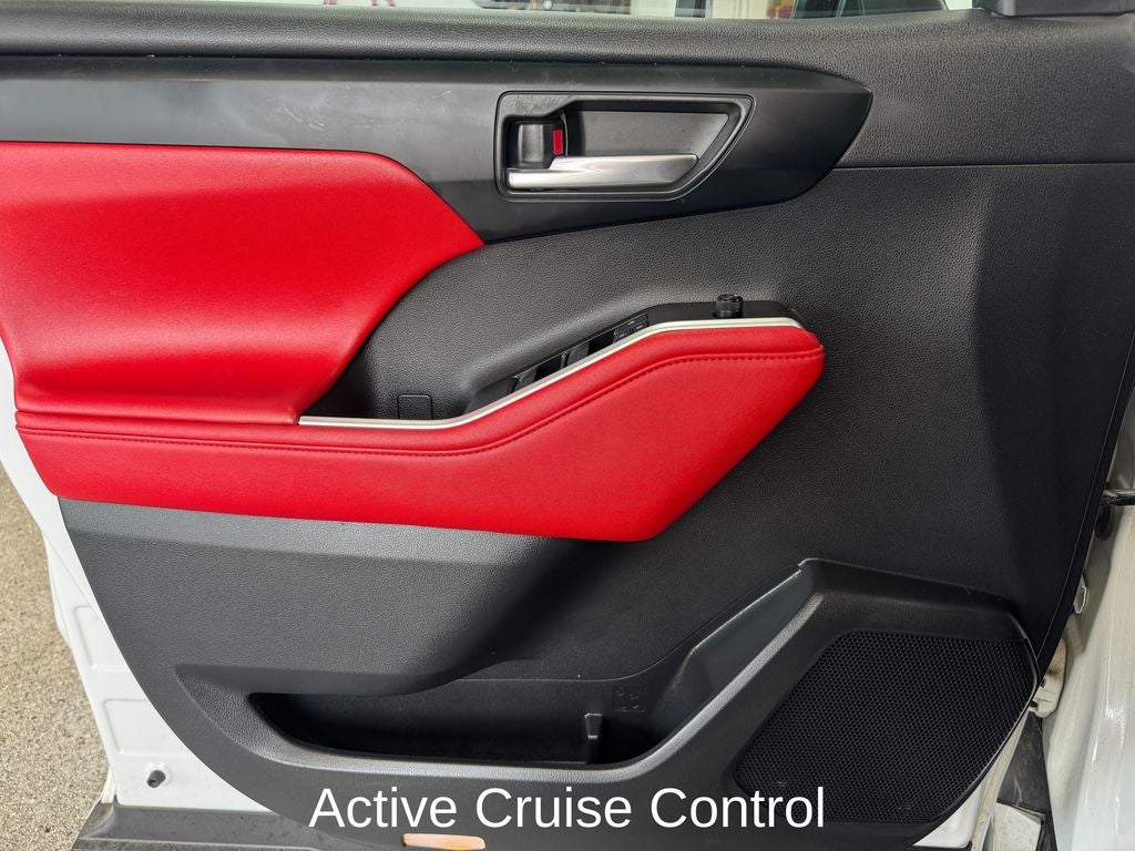 2024 Toyota Highlander Platinum