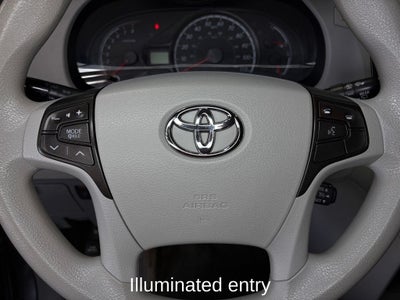 2011 Toyota Sienna LE 8 Passenger