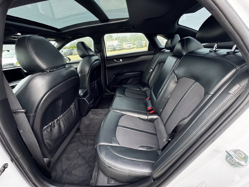 2022 Kia K5 GT-Line Panoramic Sunroof