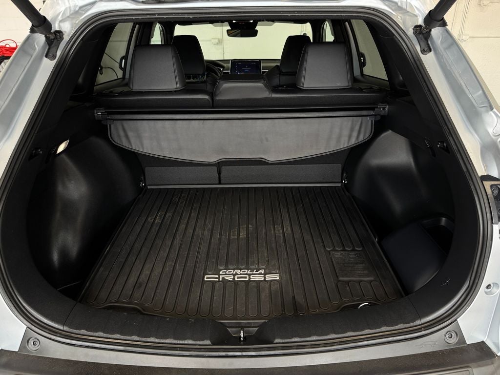 2023 Toyota Corolla Cross Hybrid XSE