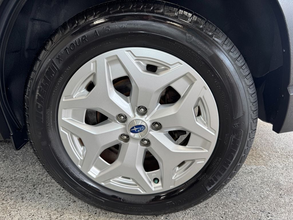 2019 Subaru Forester Base
