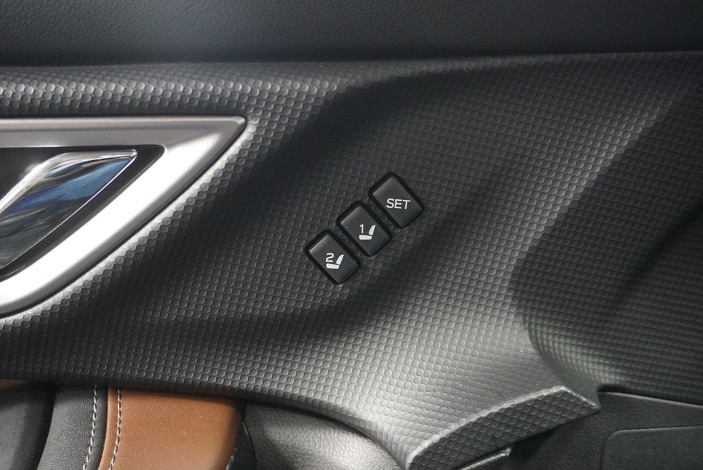 2023 Subaru Forester Touring Power moonroof: Panoramic