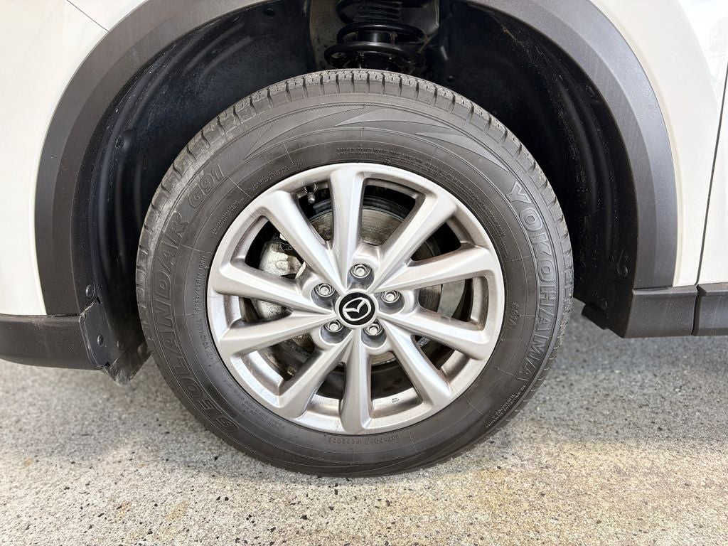 2022 Mazda Mazda CX-5 2.5 S Preferred Package Power moonroof