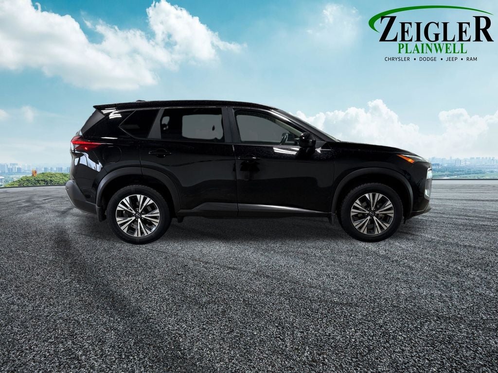 2023 Nissan Rogue SV Apple CarPlay & Android Auto