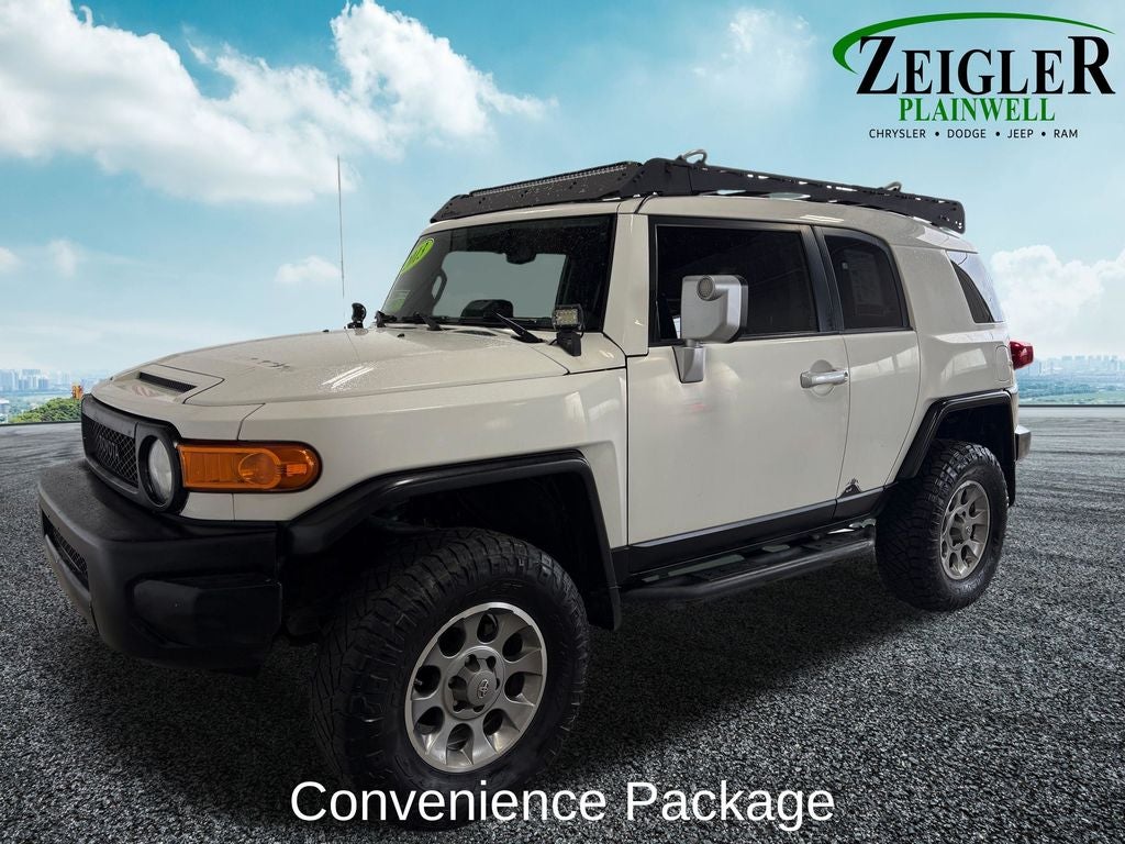 2013 Toyota FJ Cruiser Base