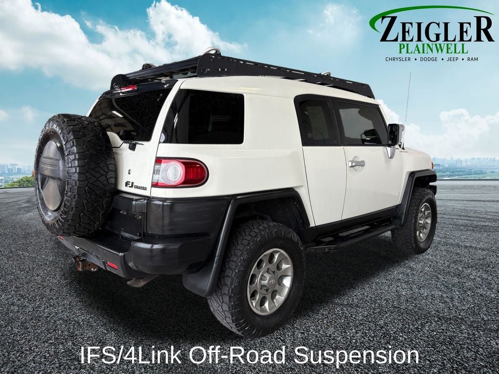 2013 Toyota FJ Cruiser Base