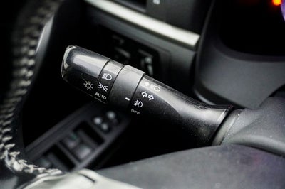 2013 Lexus CT 200h Navigation System & Power moonroof