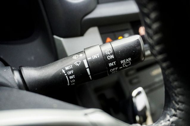 2013 Lexus CT 200h Navigation System & Power moonroof