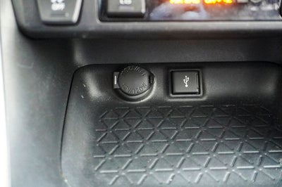 2020 Toyota RAV4 Hybrid XLE Moonroof & Backup Camera