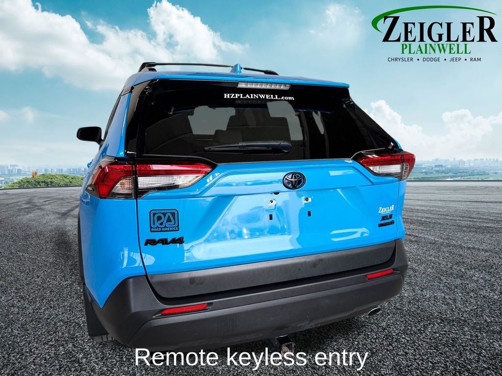 2021 Toyota RAV4 Hybrid XLE All Weather Liner Package
