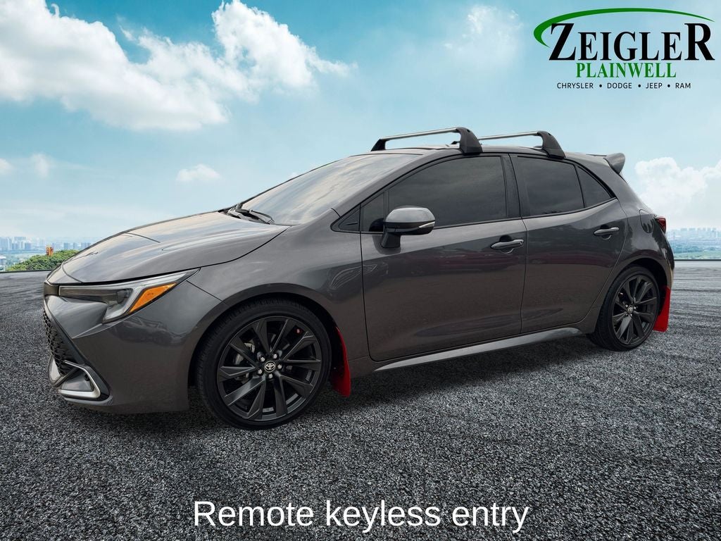 2025 Toyota Corolla Hatchback XSE