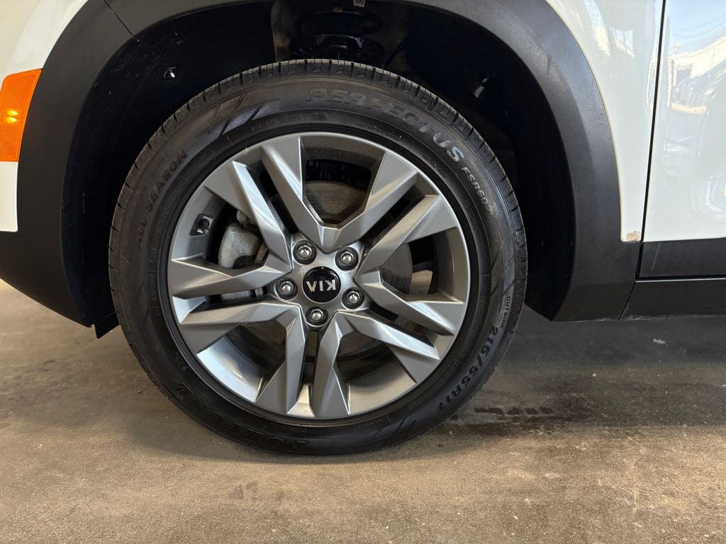 2021 Kia Seltos S Exterior Parking Camera Rear