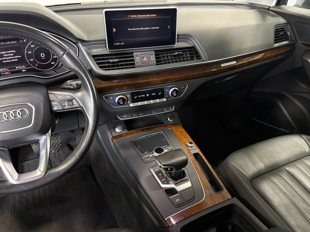 2018 Audi Q5 2.0T Premium Plus Panoramic Sunroof