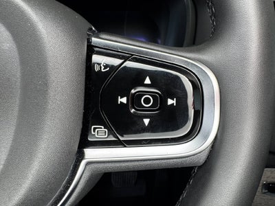 2024 Volvo XC90 Recharge Plug-In Hybrid Ultimate Lounge Package