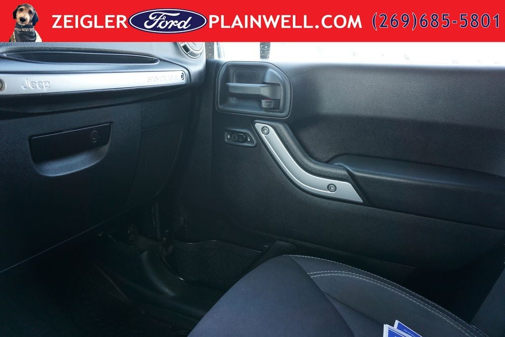 2014 Jeep Wrangler Unlimited Sahara SAHARA HARD TOP 3.6L V6
