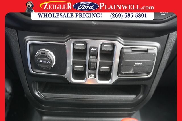 2022 Jeep Wrangler Unlimited Sahara High Altitude LEATHER 4X4 BODY COLOR TO MATCH