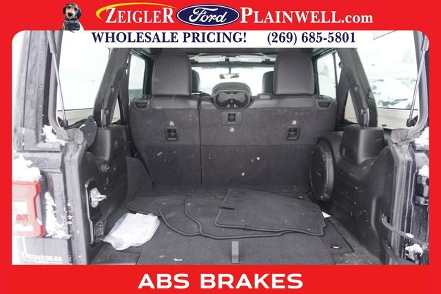 2022 Jeep Wrangler Unlimited Sahara High Altitude LEATHER 4X4 BODY COLOR TO MATCH