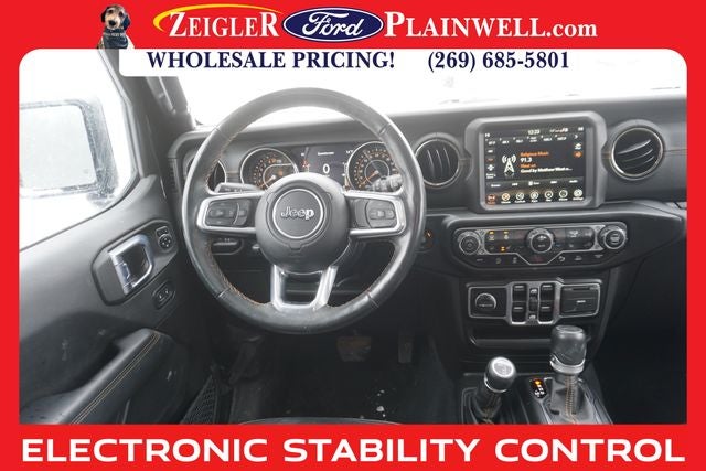 2022 Jeep Wrangler Unlimited Sahara High Altitude LEATHER 4X4 BODY COLOR TO MATCH