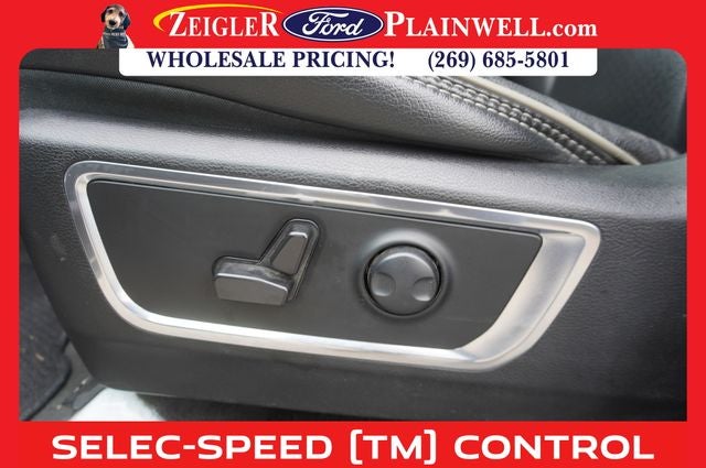 2024 RAM 1500 Laramie Crew Cab 4x4 PANORAMIC ROOF HEATED LEATHER 5.7 L H