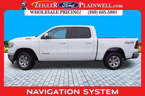 2024 RAM 1500 Laramie Crew Cab 4x4 PANORAMIC ROOF HEATED LEATHER 5.7 L H