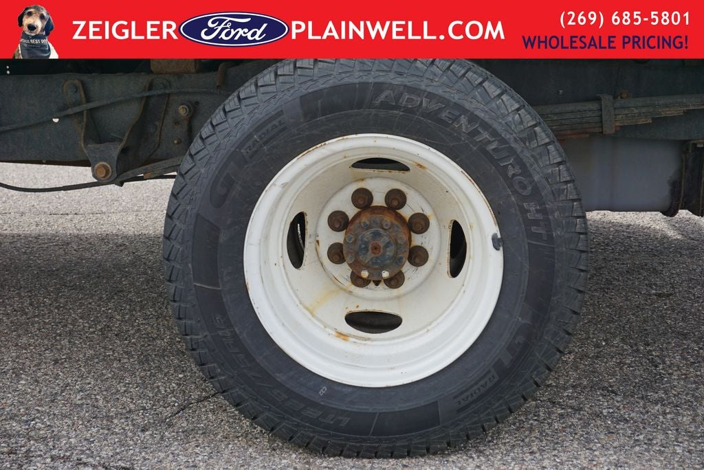 2024 Ford E-450SD Base DRW