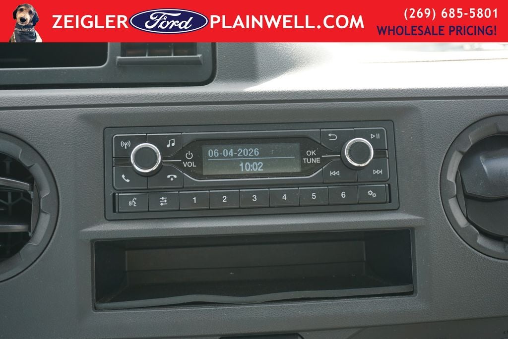 2024 Ford E-450SD Base DRW
