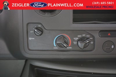 2024 Ford E-450SD Base DRW