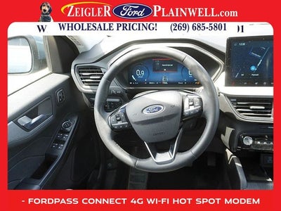 2023 Ford Escape Platinum AWD PANORAMIC ROOF HEATED LEATHER SYNC 4