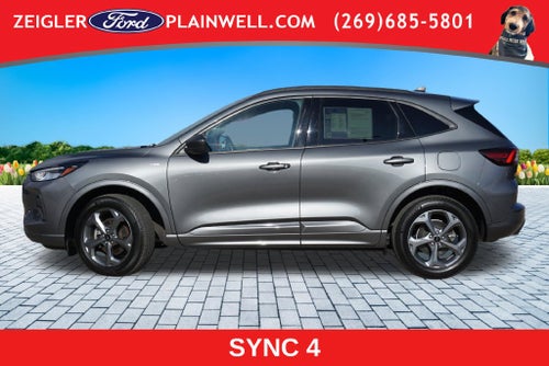 2023 Ford Escape ST-Line AWD Cold Weather Pkg Blis