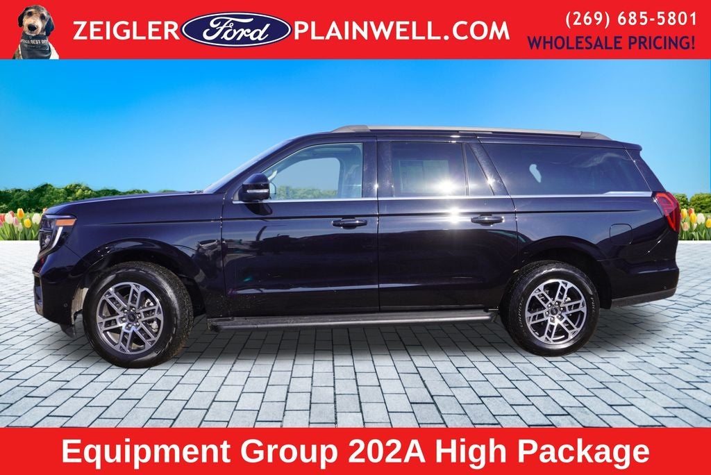 2025 Ford Expedition Max Active 4x4 Heated Leather Panoramic Moonroof Rear Camera