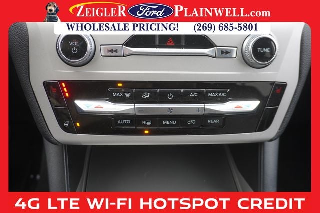 2024 Ford Explorer XLT Leather 4x4 Rear Camera