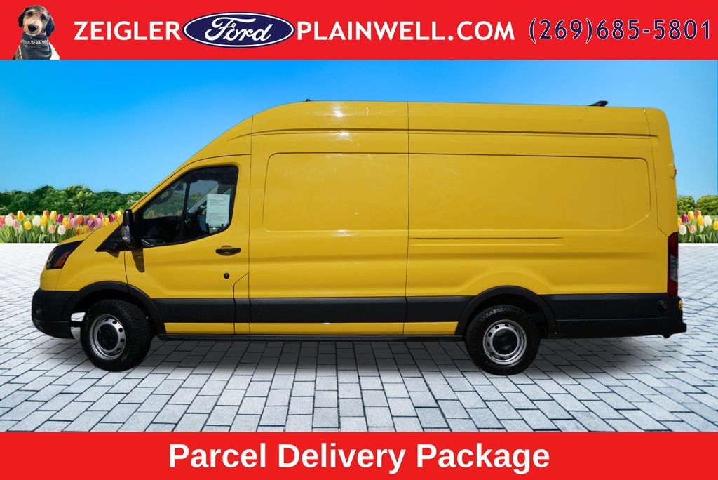 2022 Ford Transit-250 Base