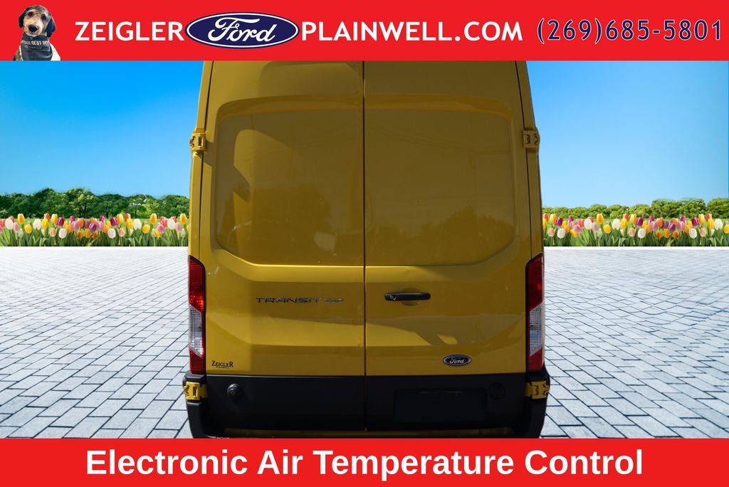 2022 Ford Transit-250 Base