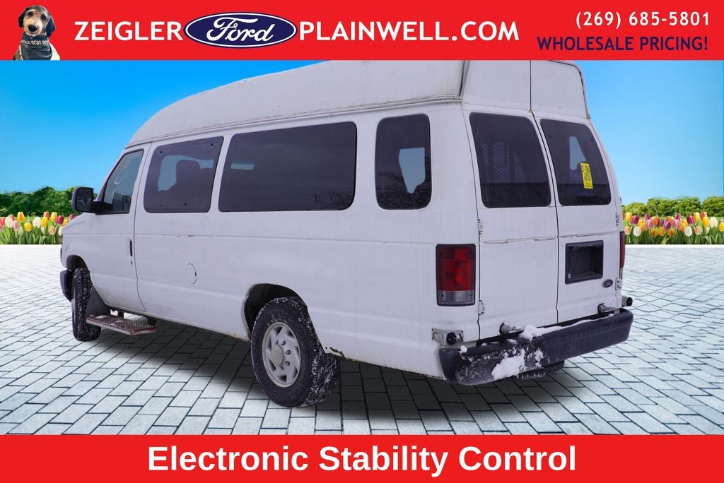 2013 Ford E-250 Passenger Wagon High Roof Passenger with Wheelchair Access