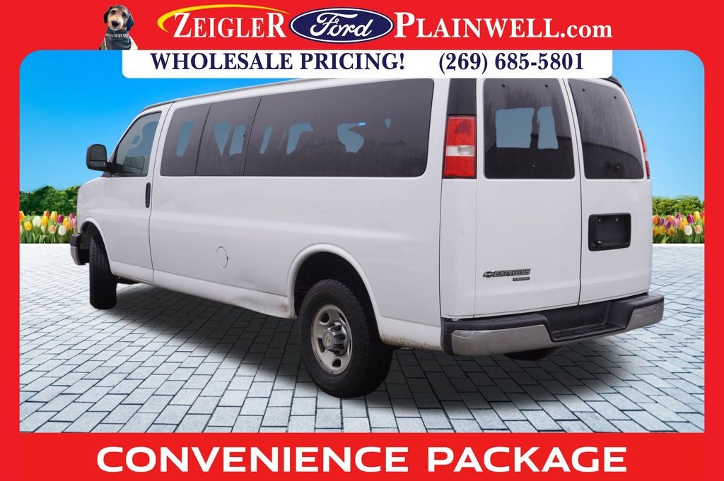 2016 Chevrolet Express 3500 LT Passenger